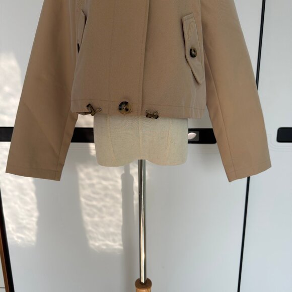 Burberry Women’s Short jacket with hood - Picture 6 of 12